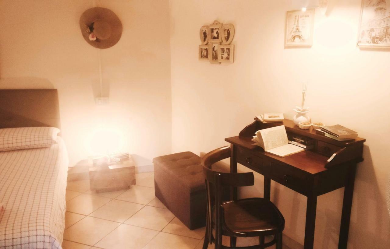 Oneiro Bed And Relax Apartment เบเนเวนโต ภายนอก รูปภาพ